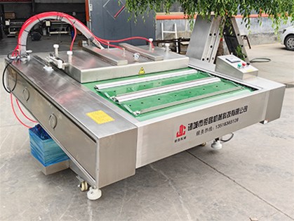 滾動(dòng)式真空包裝機(jī)怎么使用?